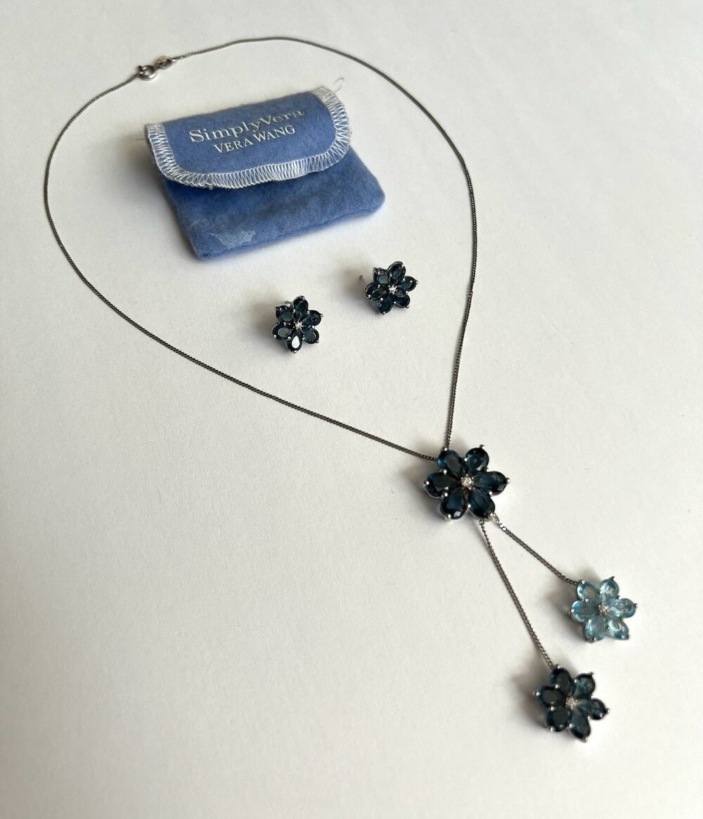 SIMPLY VERA WANG Vtg Y2K Sterling Silver Crystal Floral Lariat Necklace Earrings